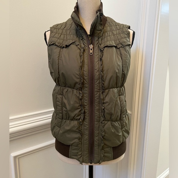 Sanctuary Couture puffer ruffled vest - Picture 1 of 6